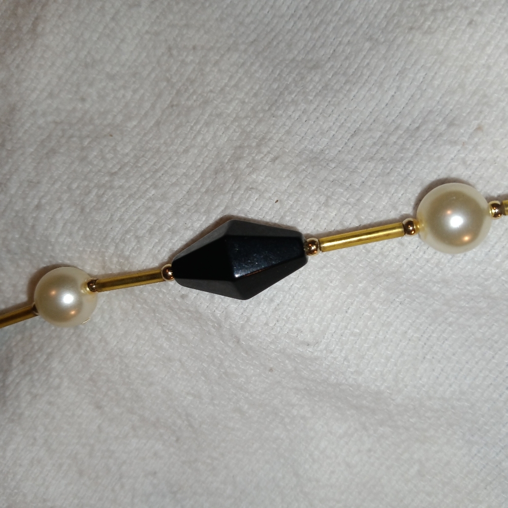 Necklace - Picture 3 of 4